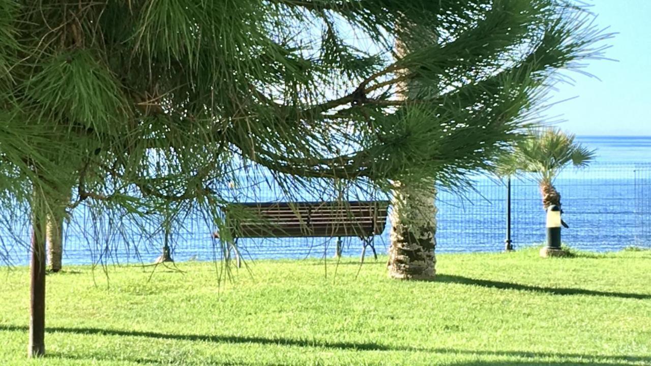 Mi Capricho Beachfront- 9f With Sea Views - Costa Del Sol Appartement Sitio de Calahonda